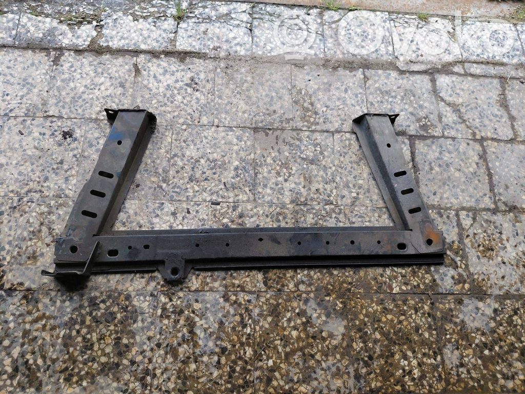 Renault Kangoo II Belka zderzaka przedniego 