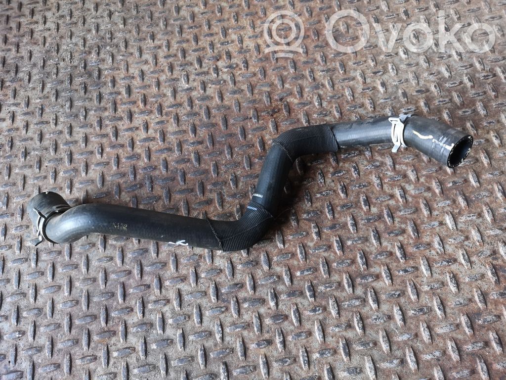Ford Focus Engine coolant pipe/hose 