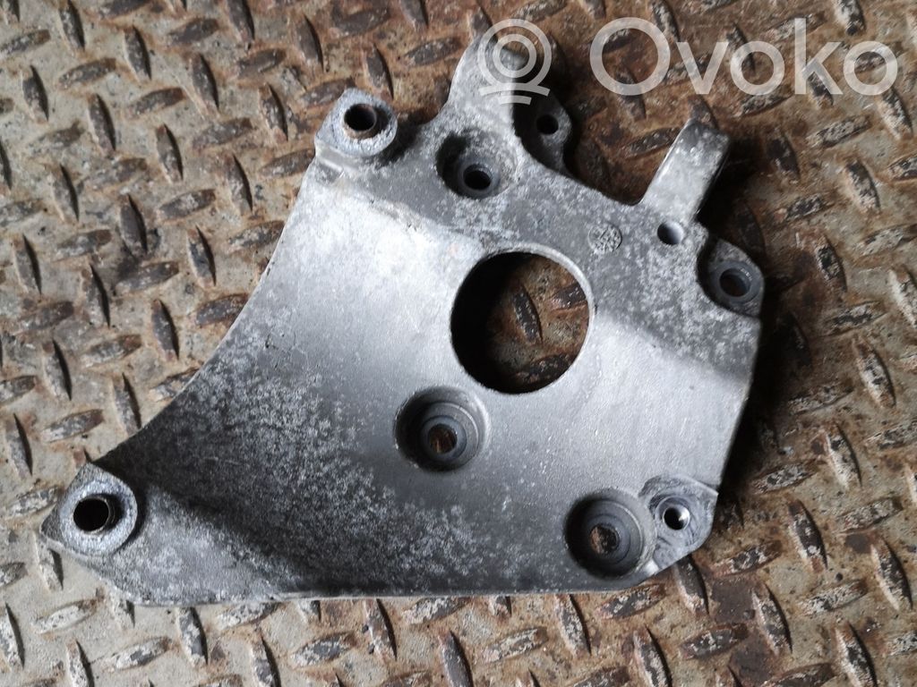 Ford Focus A/C compressor mount bracket 
