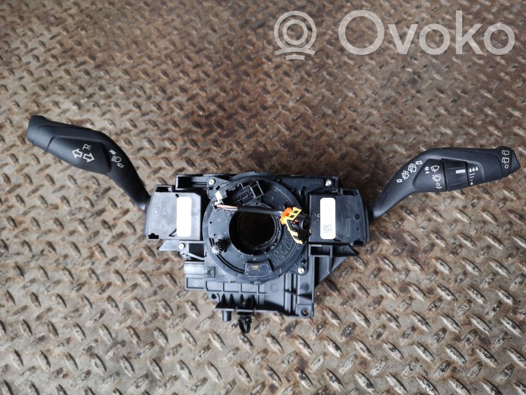 Ford Focus Wiper turn signal indicator stalk/switch 