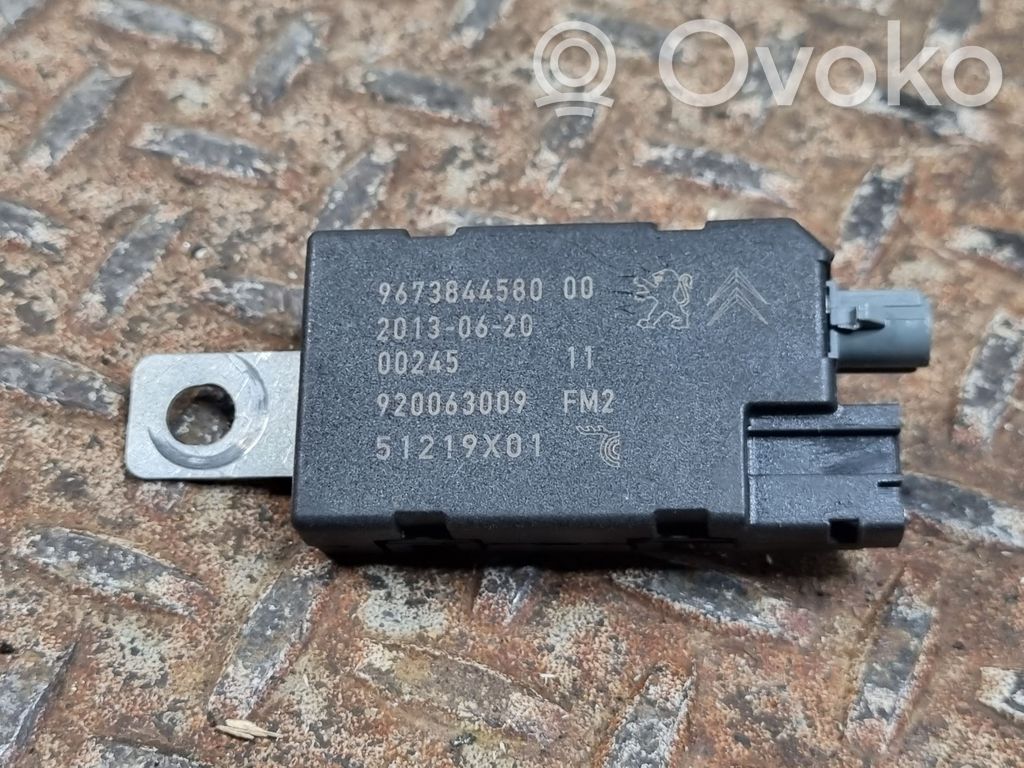 Antenos stiprintuvas   9673844580