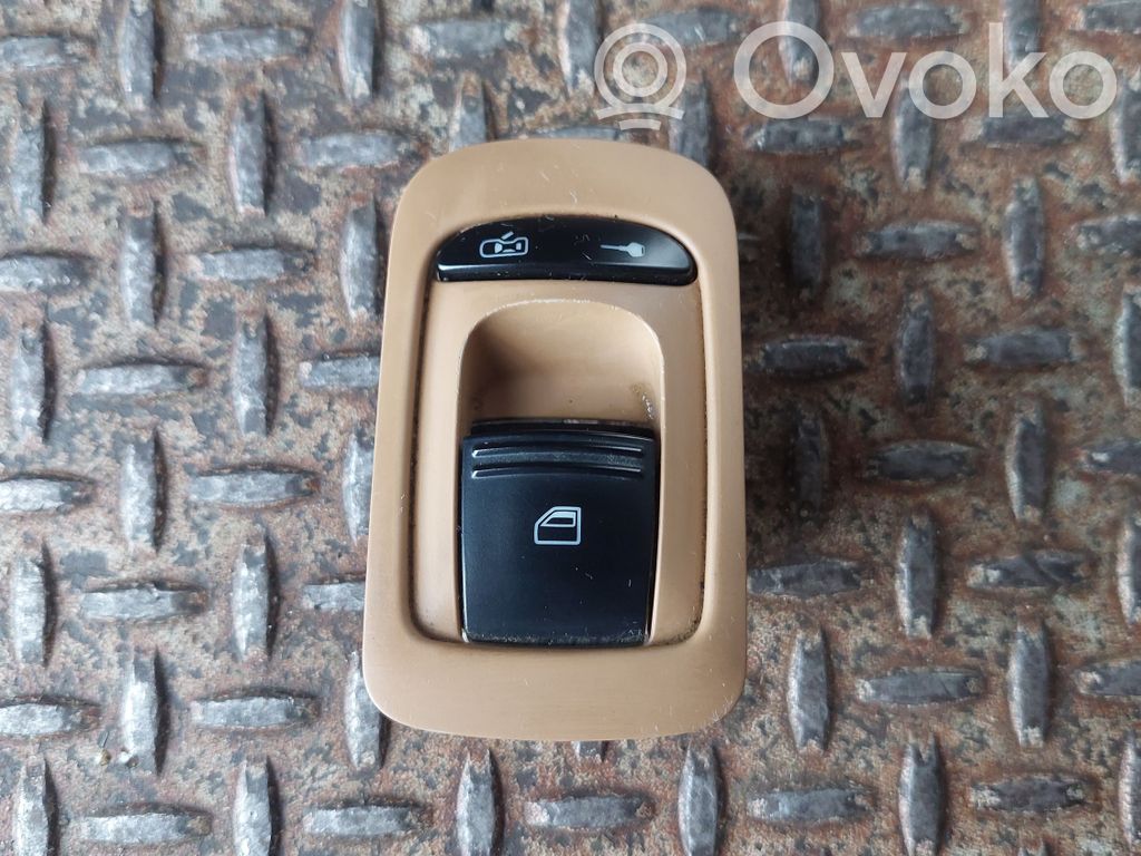 Porsche Cayenne (9PA) Electric window control switch 