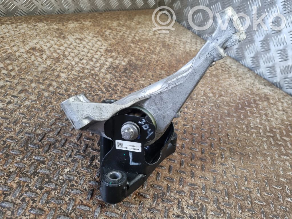 Tesla Model Y Engine mounting bracket 