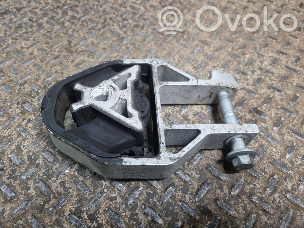Volvo XC40 Gearbox mount 