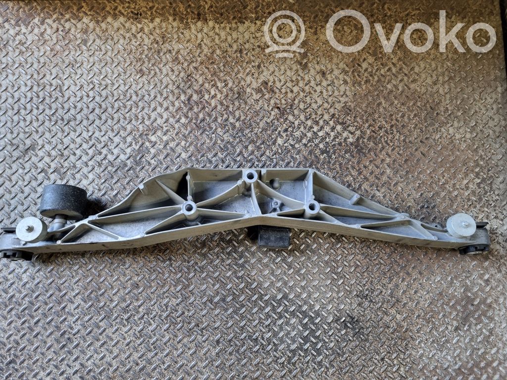 BMW 2 F44 Rear differential/diff mount bracket 
