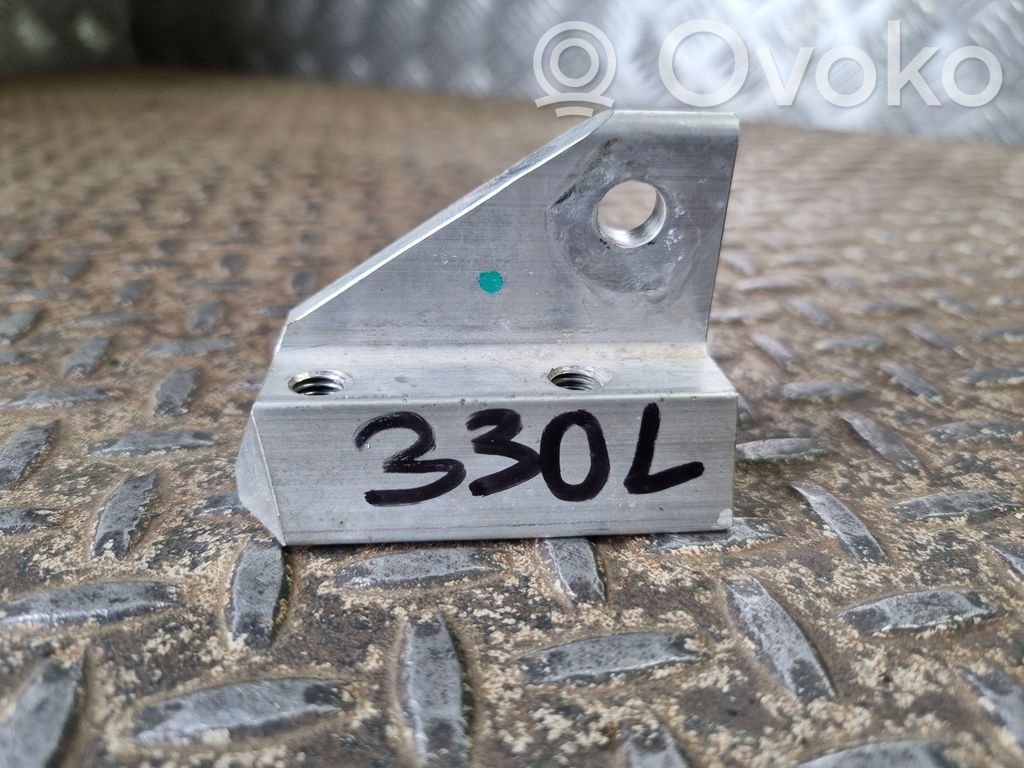Volvo XC60 Radiator support slam panel bracket 