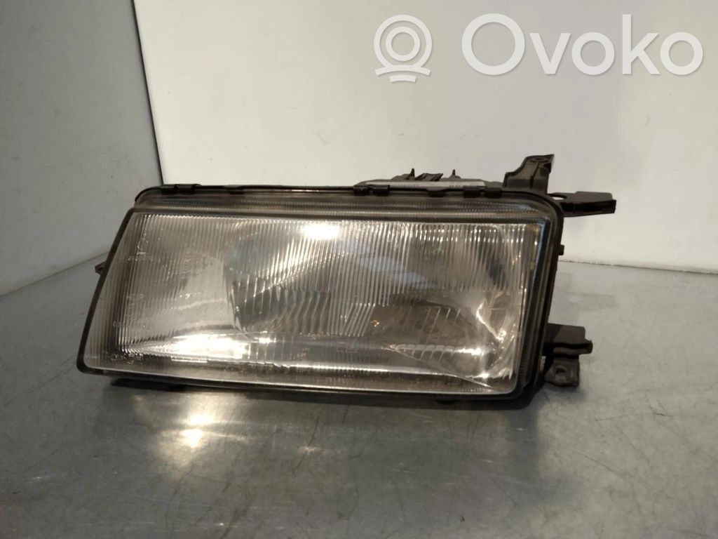 Opel Vectra B Etu-/Ajovalo 