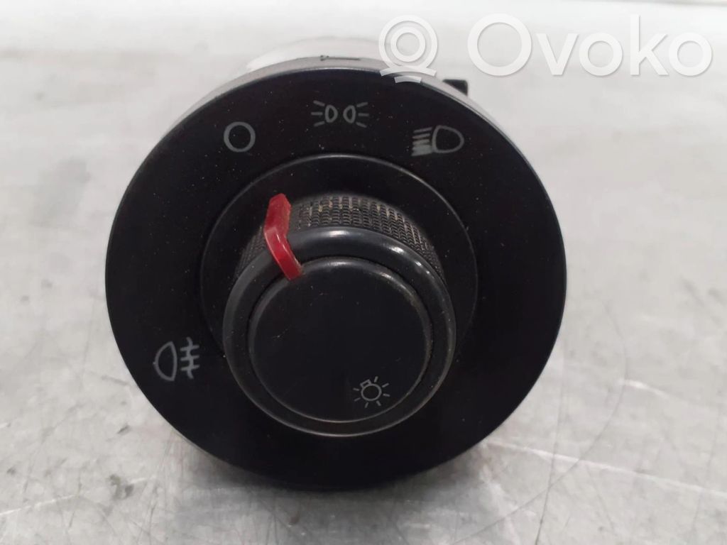 Seat Arosa Interruptor de luz 