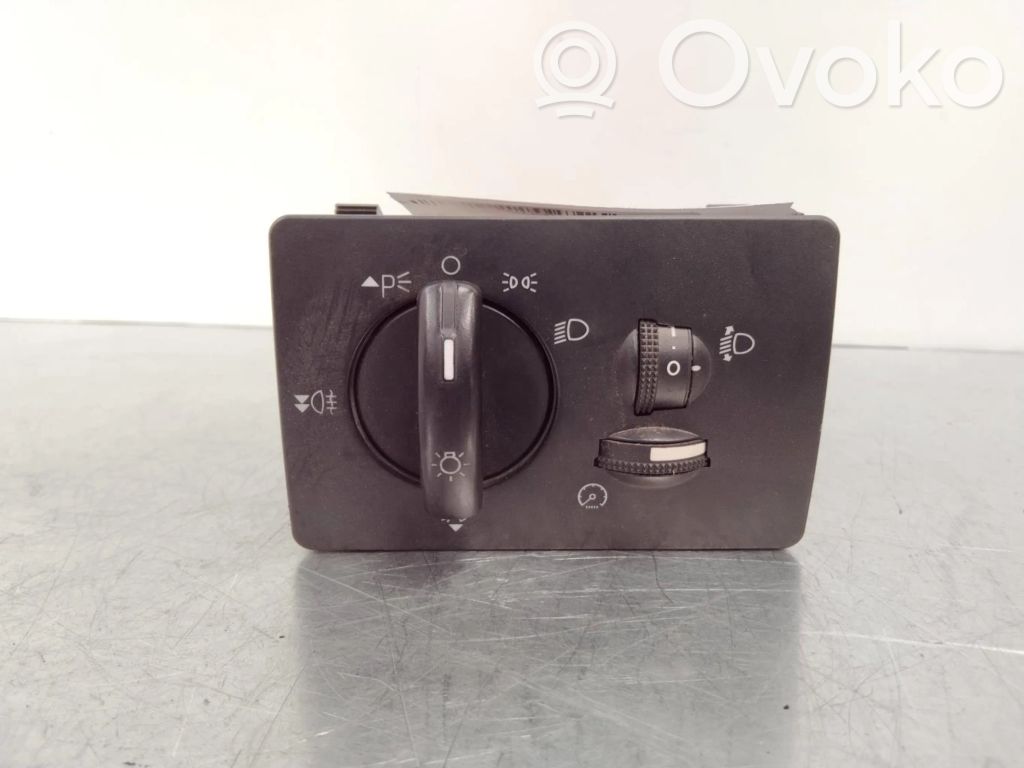 Interruptor de luz   5M5T13A