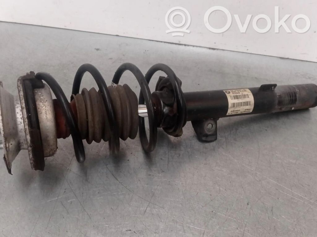 BMW 1 E81 E87 Front shock absorber/damper 
