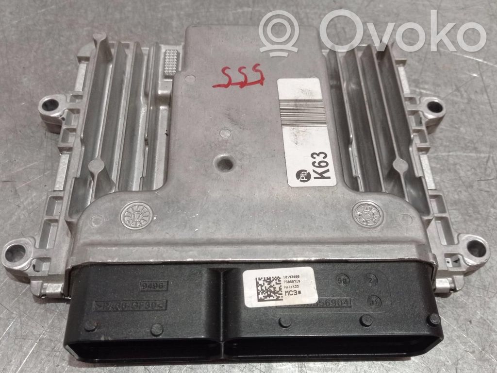 Hyundai i30 Engine control unit/module ECU 