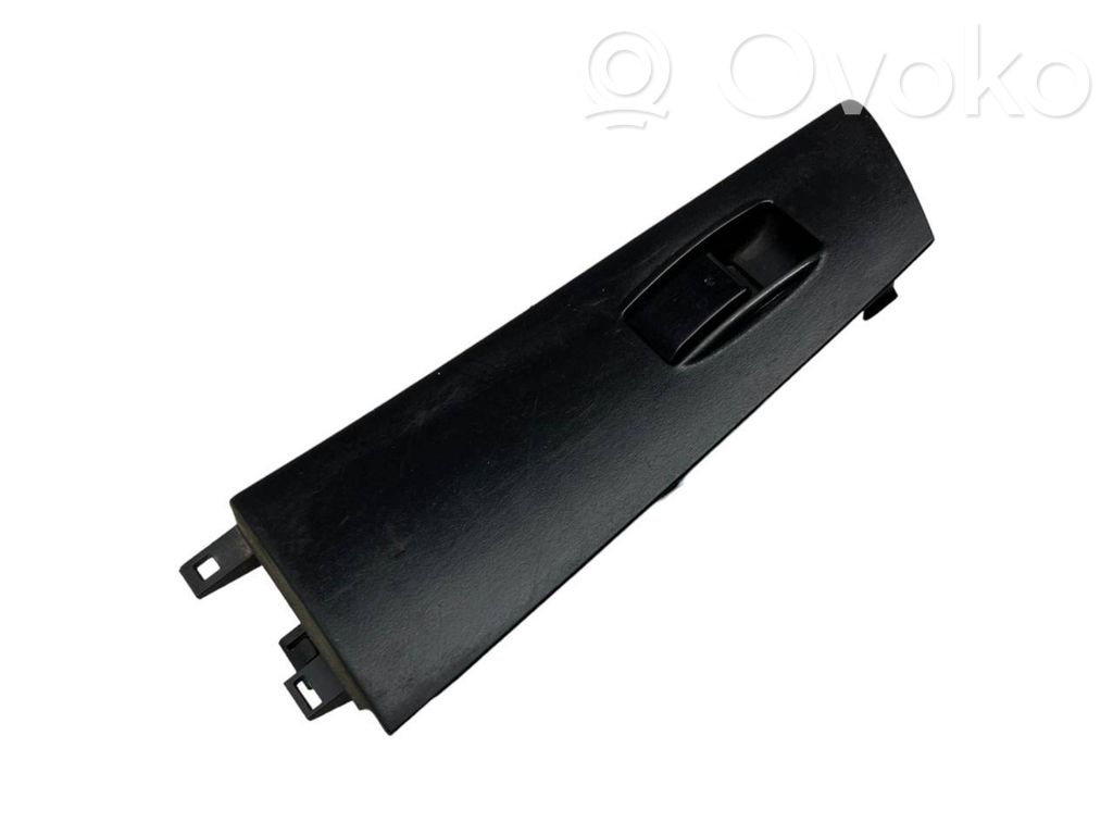 Electric window control switch   7423102300,8242