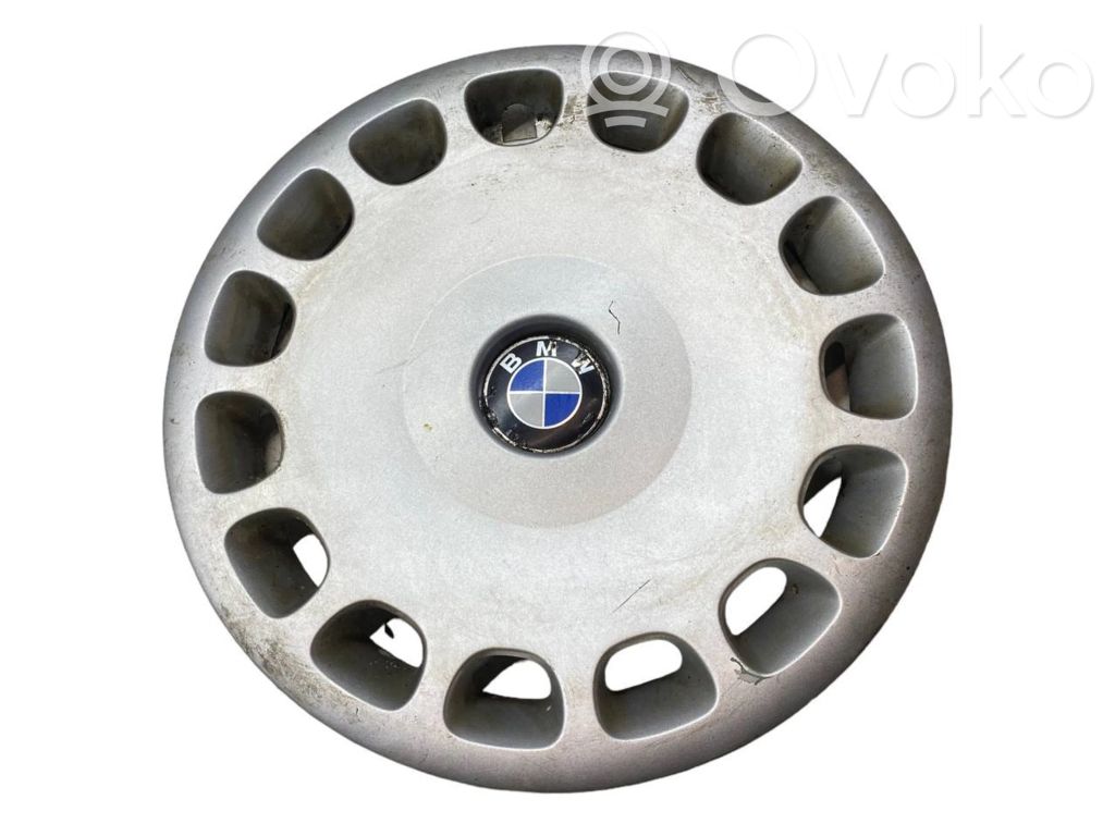 BMW 5 E39 R15-pölykapseli 
