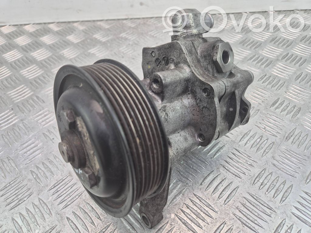 BMW 5 E60 E61 Power steering pump 