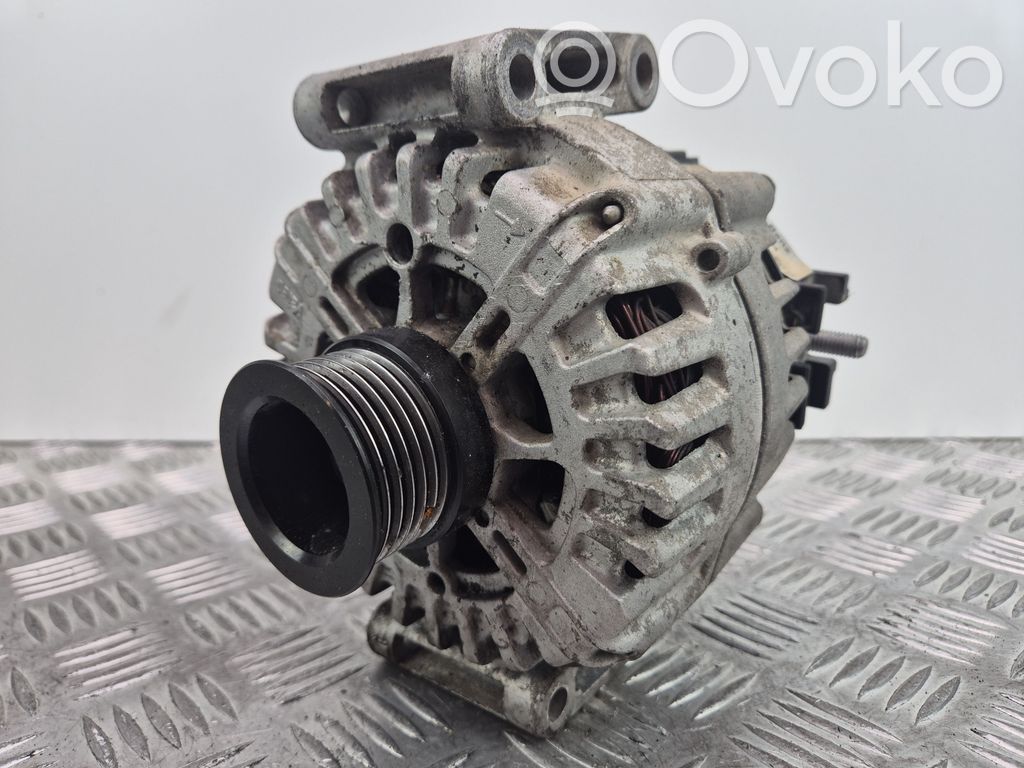 Mercedes-Benz Sprinter W907 W910 Alternator 