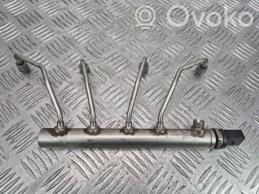 BMW 3 F30 F35 F31 Polttoainepääputki 