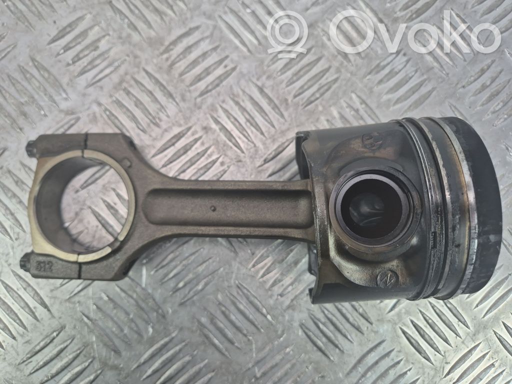 BMW X5 E70 Pistón con biela 