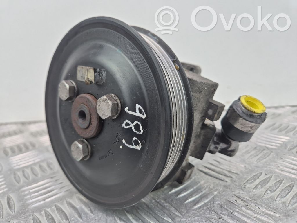 BMW X3 E83 Power steering pump 