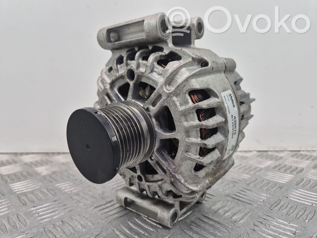 Mercedes-Benz C W204 Alternator 