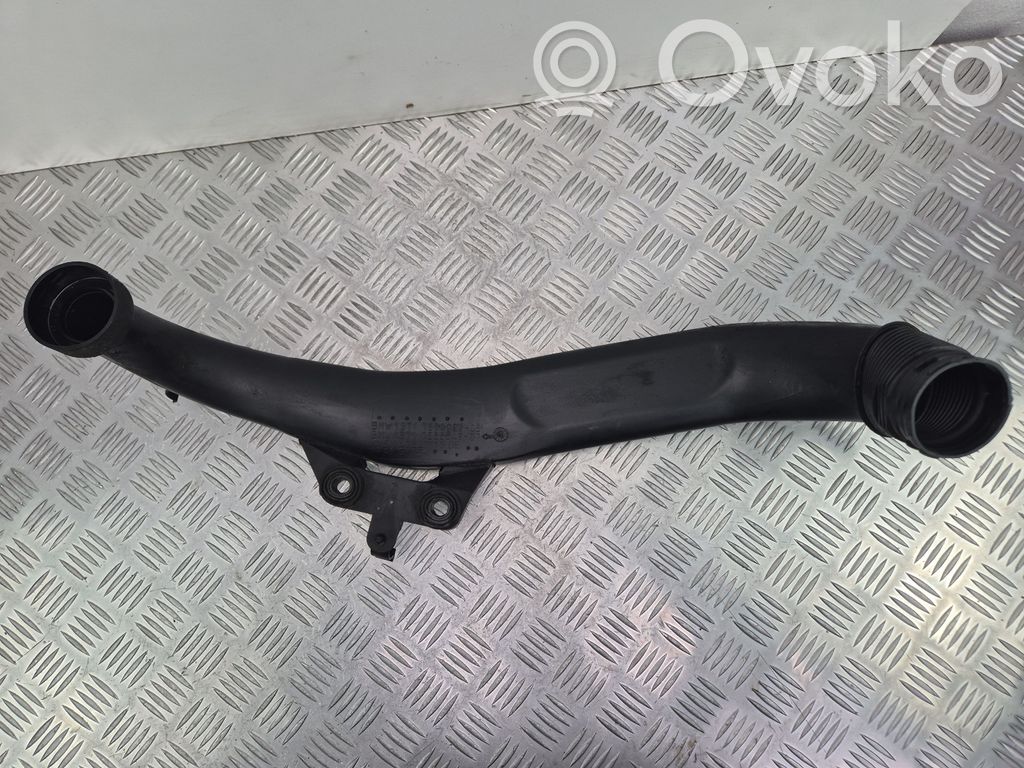 BMW 3 E90 E91 Air intake duct part 