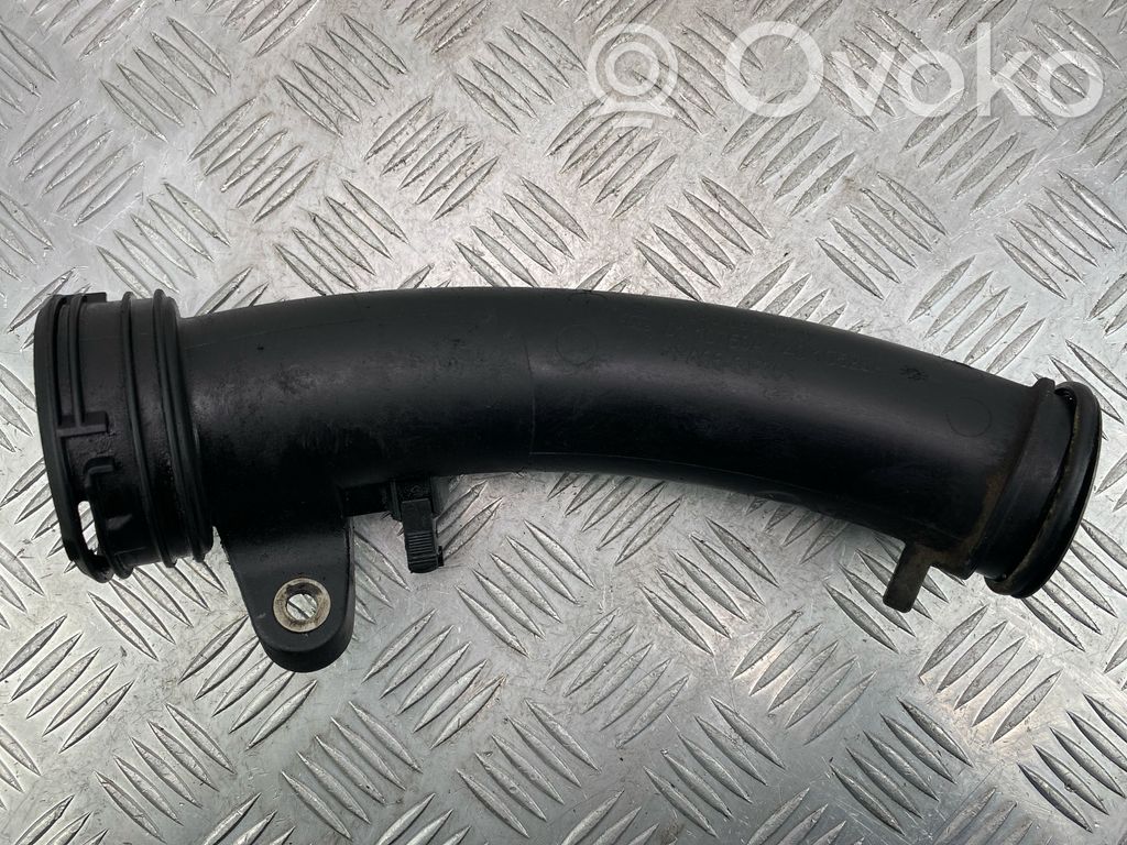 Mercedes-Benz E W211 Furtun/conductă intercooler 
