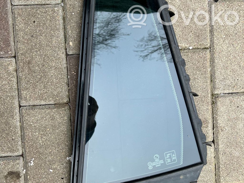 BMW X3 G01 Ventanilla de ventilación de la puerta trasera 