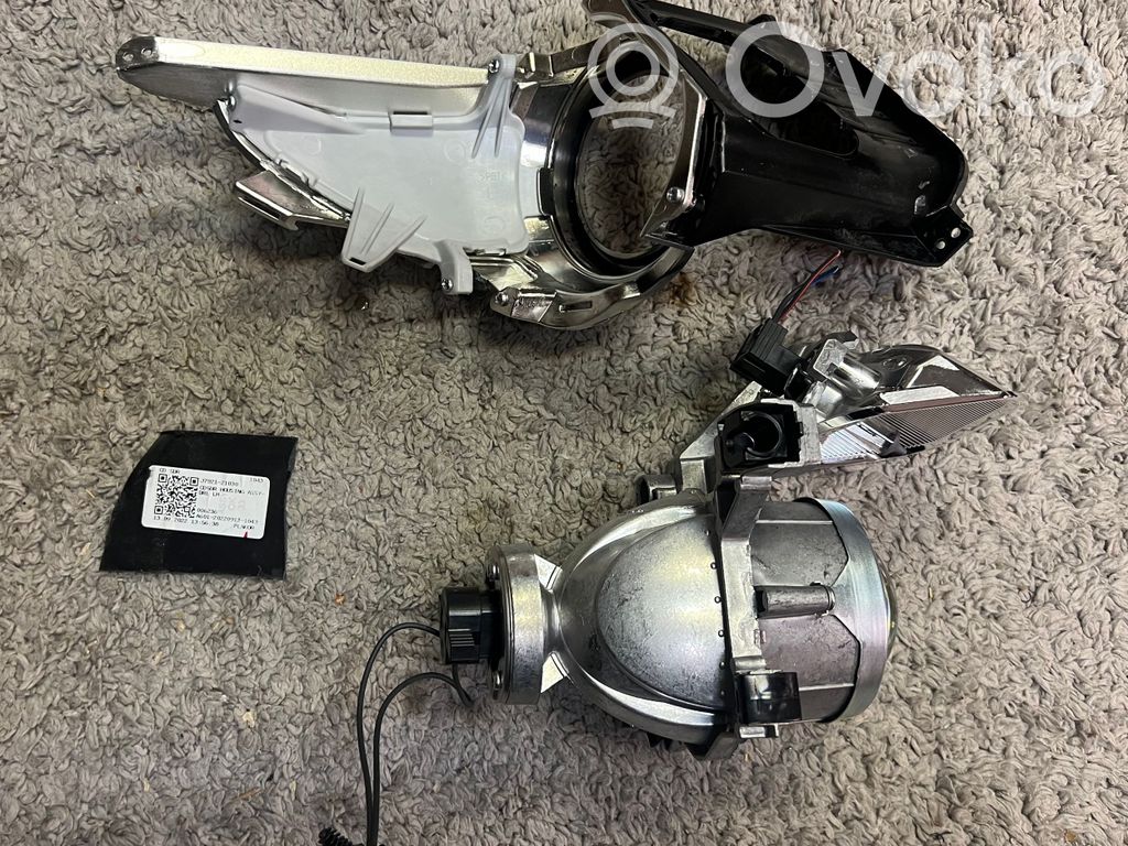 KIA Ceed Einzelteil Scheinwerfer 