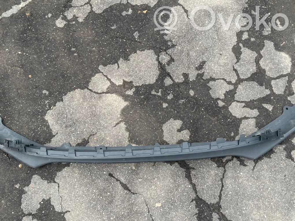 Ford Focus Borde del parachoques delantero 