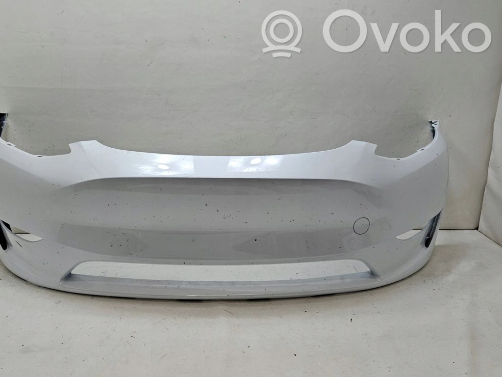 Front bumper   154010005C