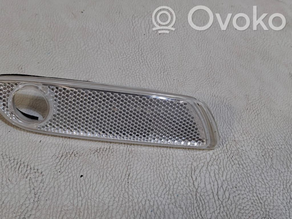 Réflecteur avant   722315206