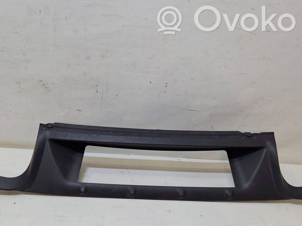 Seat Leon IV Moldura inferior del parachoques trasero 