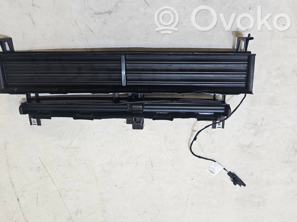 BMW 2 F45 Intercooler air guide/duct channel 