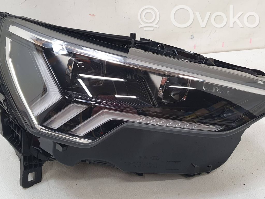 Audi Q3 F3 Scheinwerfer 