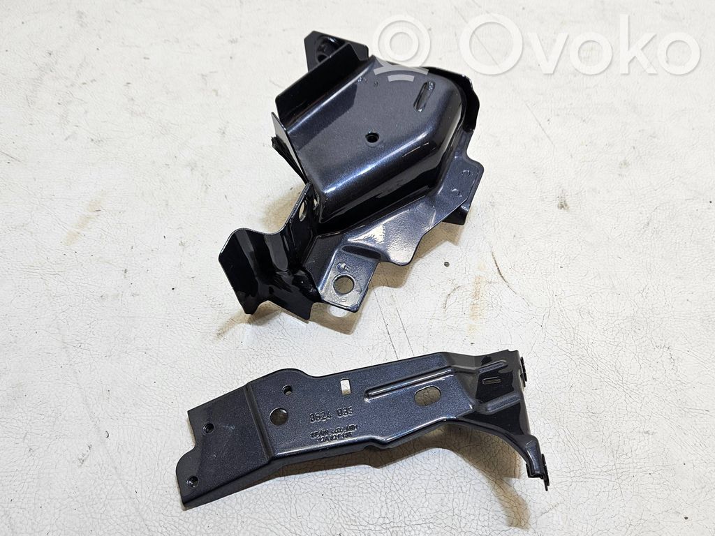 Audi A1 Lokasuojan kannake 