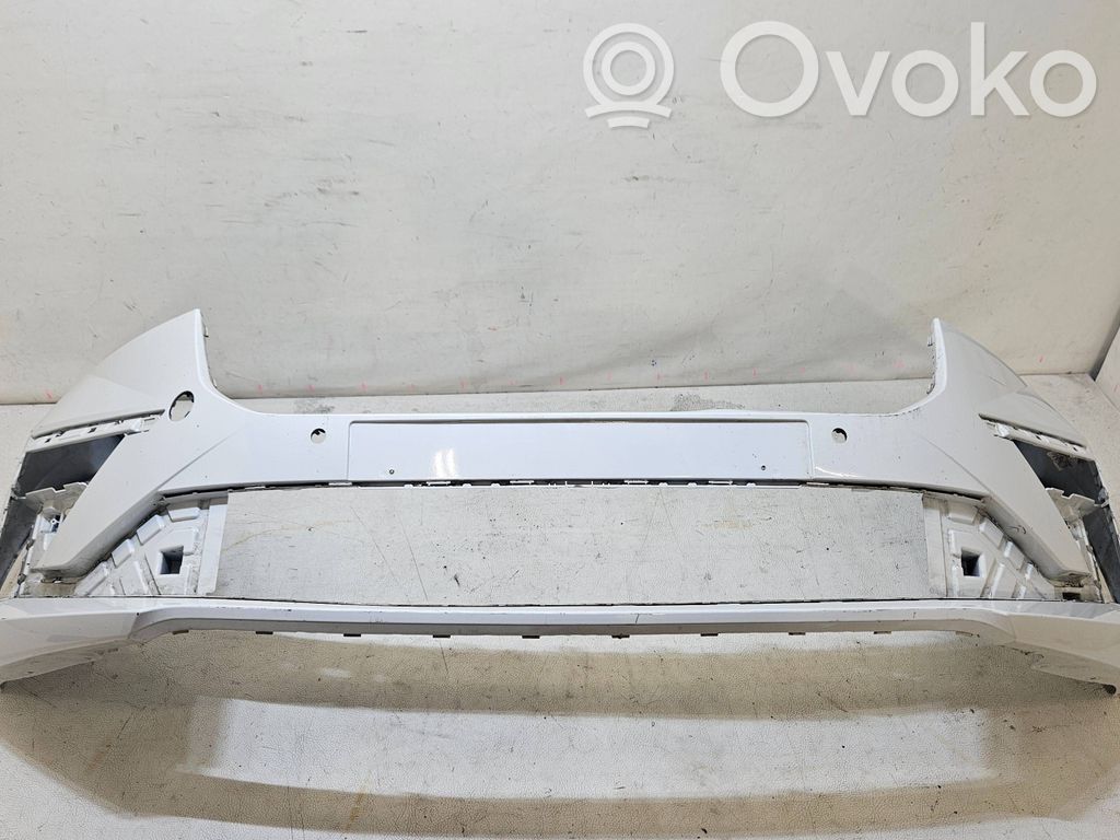 Skoda Scala Parachoques delantero 