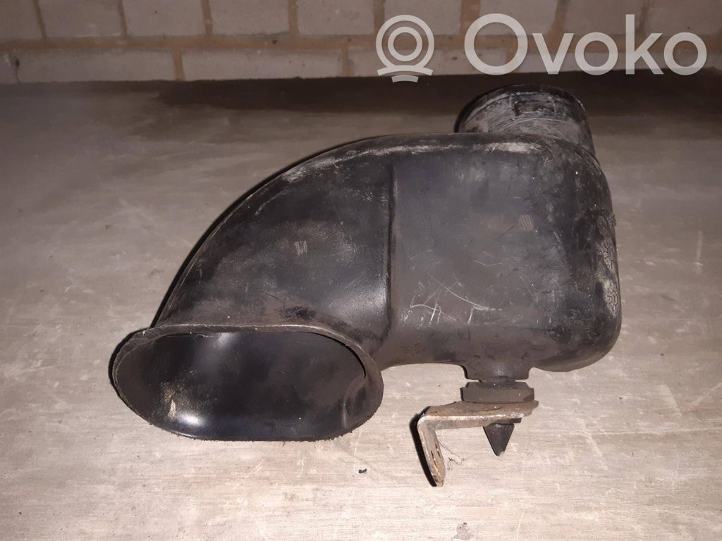 Iveco Daily 3rd gen Rura / Wąż dolotowy powietrza 