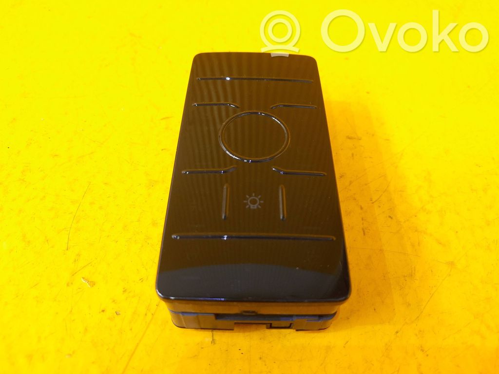 Audi e-tron Central console control unit 