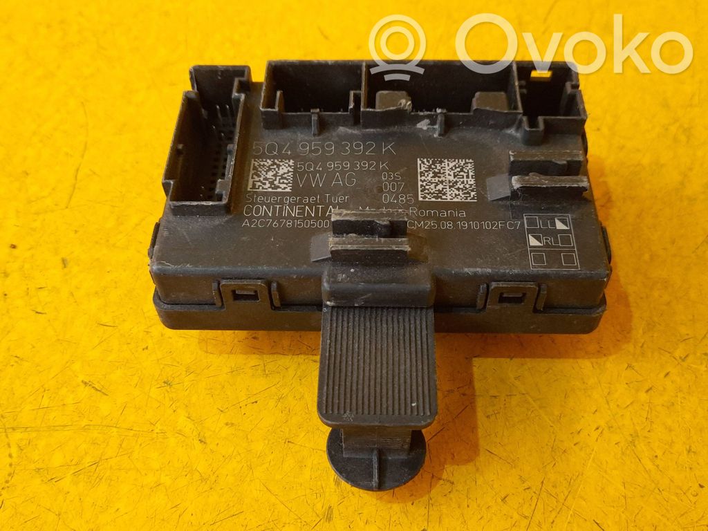 Skoda Octavia Mk3 (5E) Door control unit/module 
