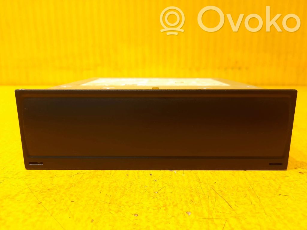 Seat Tarraco Radio/CD/DVD/GPS head unit 
