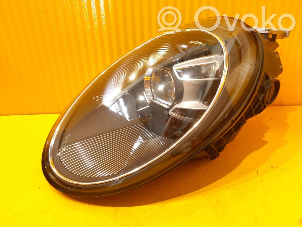 Porsche 992 Scheinwerfer 