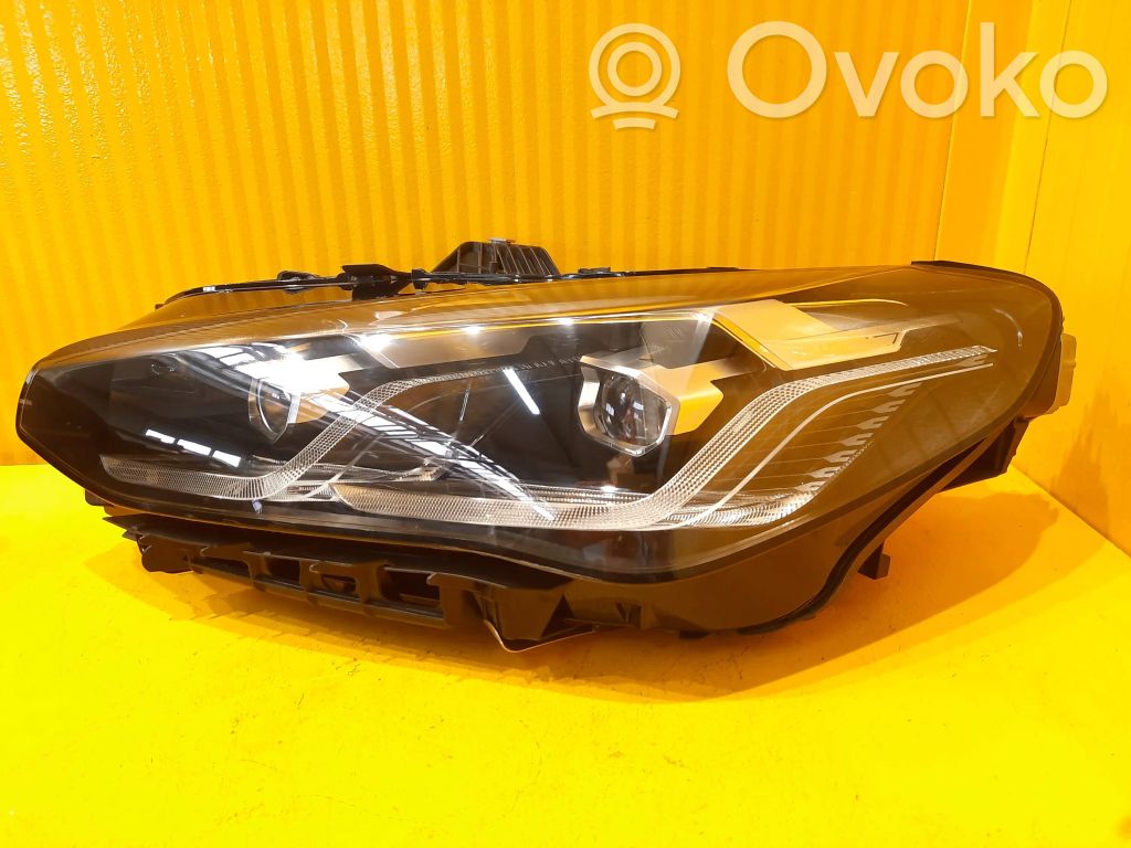 BMW 2 Active Tourer U06 Headlight/headlamp 