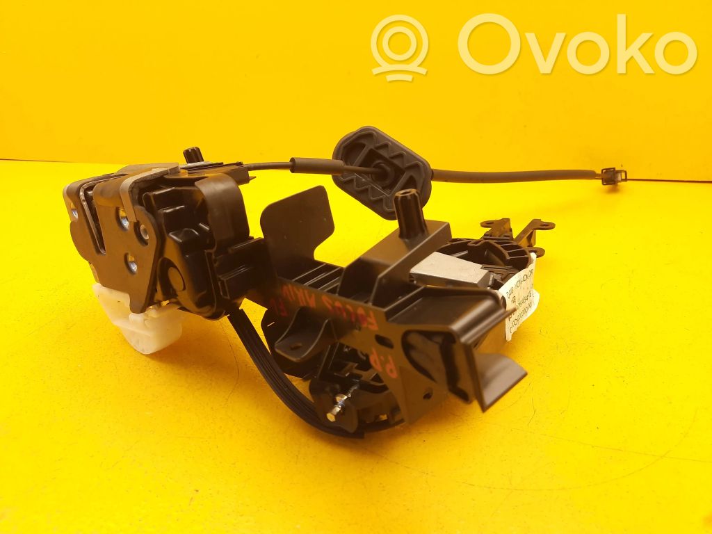 Ford Focus Front door lock 