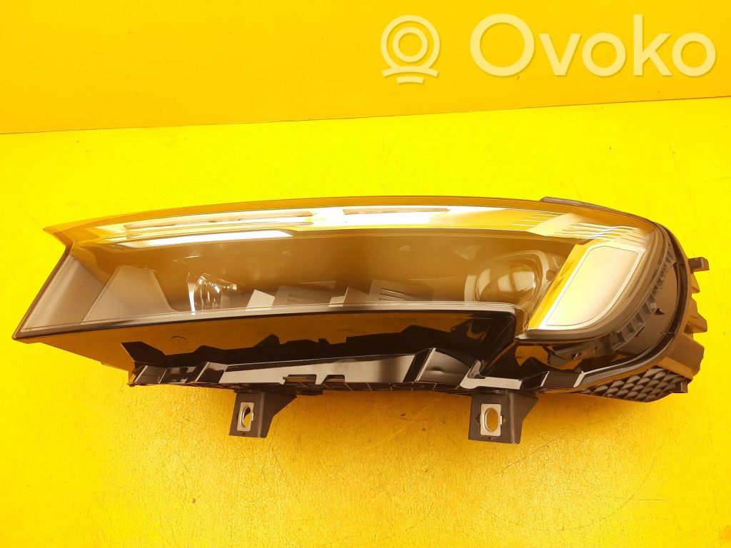 Audi Q7 4M Scheinwerfer 