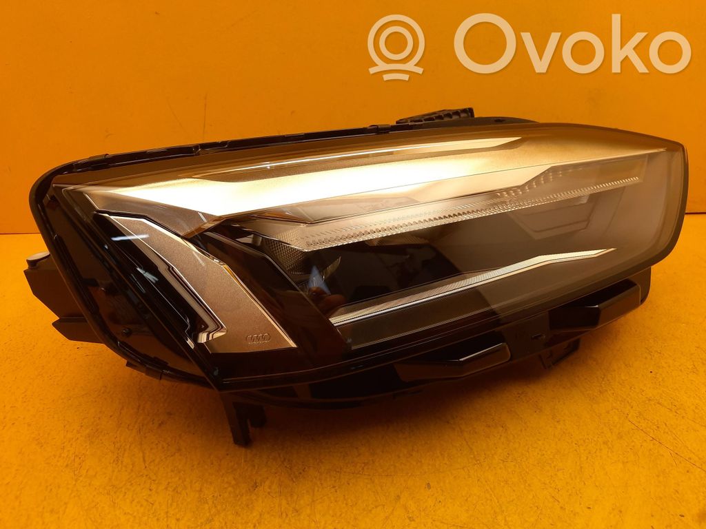 Audi A5 Headlight/headlamp 