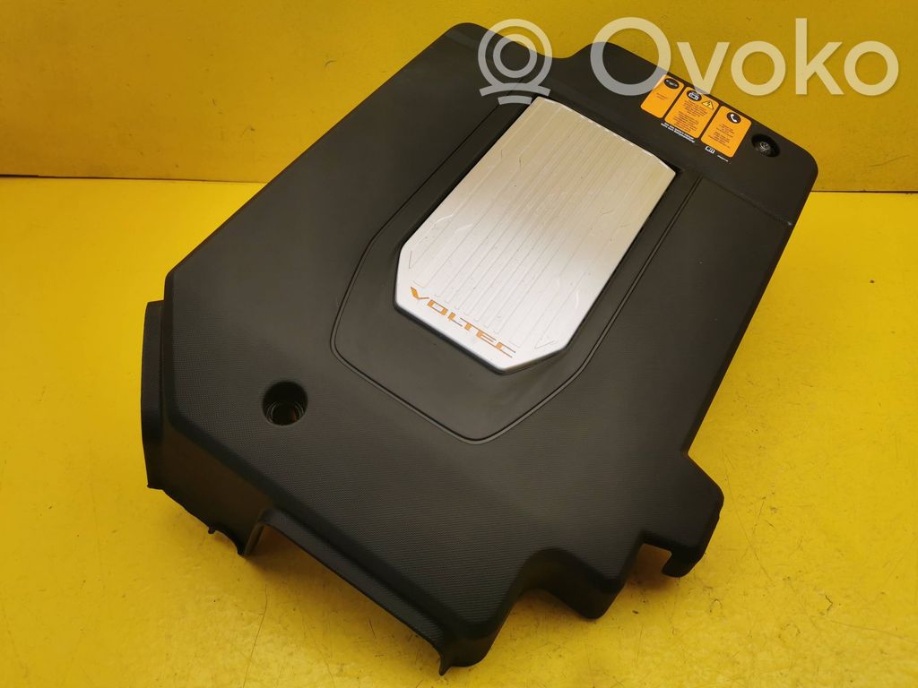 Chevrolet Volt I Engine cover (trim) 