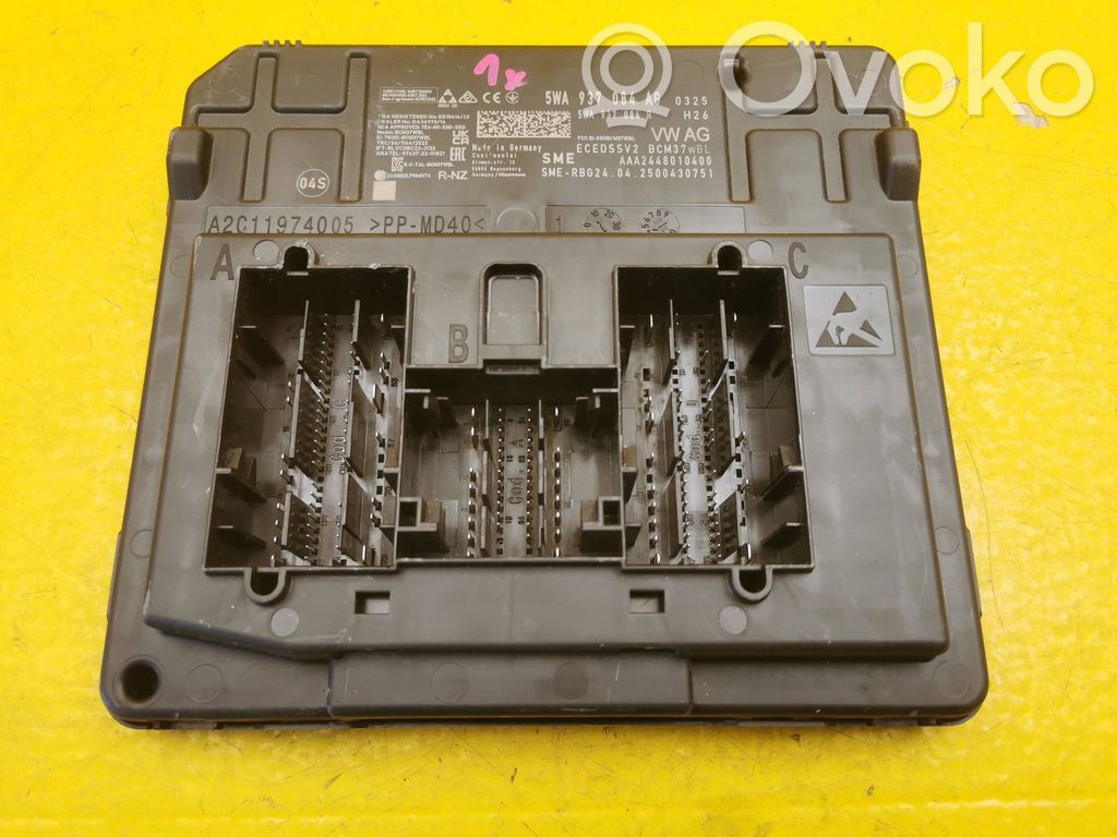 Volkswagen Golf VIII Comfort/convenience module 