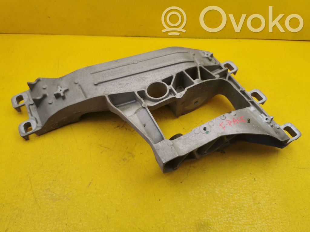Jaguar F-Pace Gearbox mounting bracket 