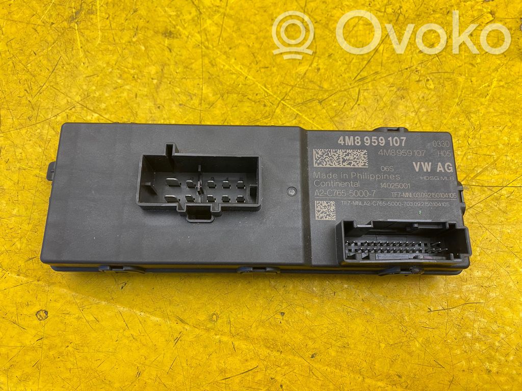 Tailgate/trunk control unit/module   4M8959107