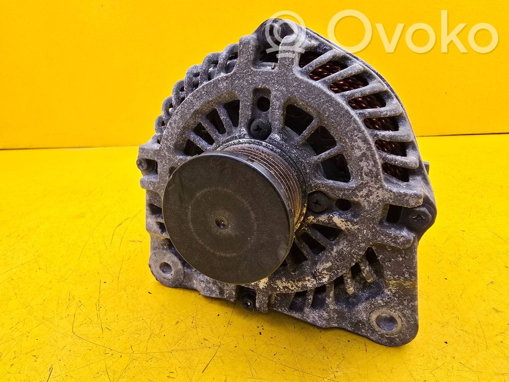 Mercedes-Benz Vito Viano W447 Alternator 
