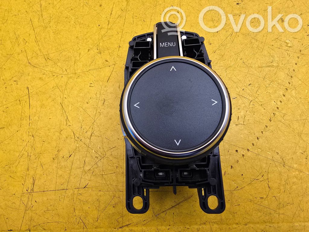 BMW 5 G30 G31 G38 Head unit multimedia control 